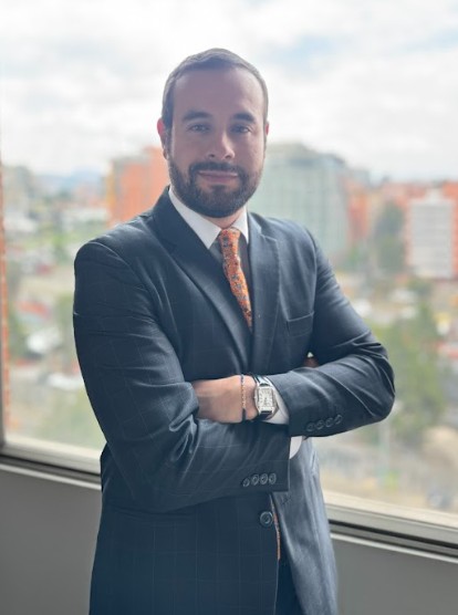 Santiago Franco abogado especialista en derecho penal y compliance en Bogotá Colombia